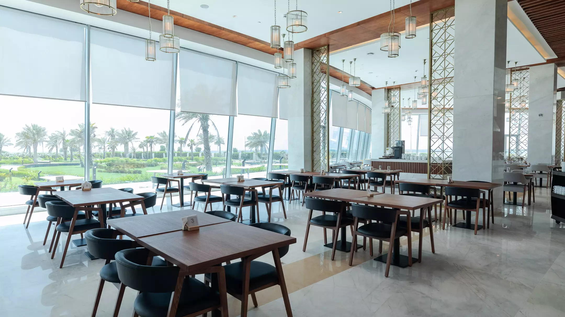 هتل آریا کیش